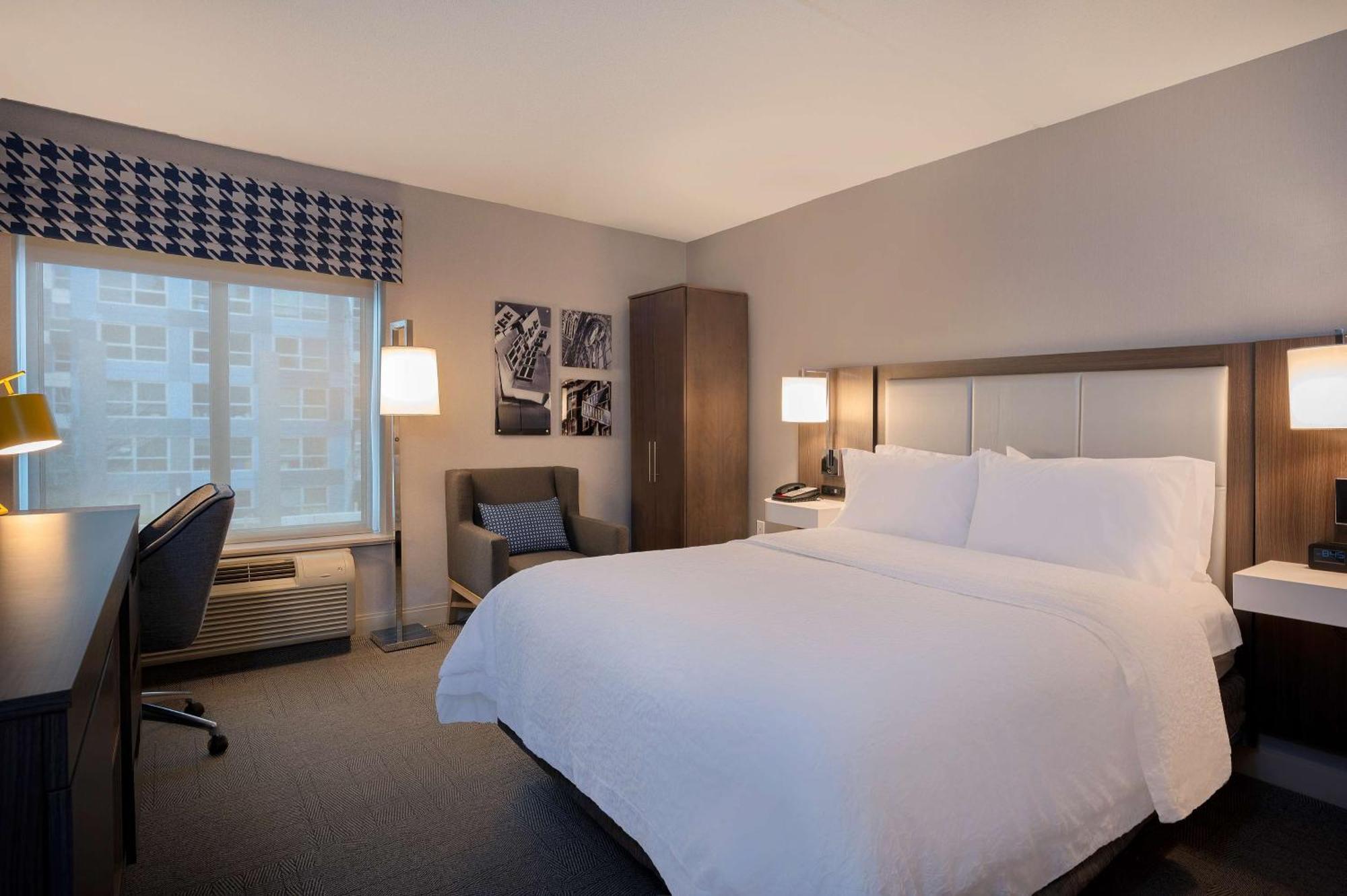 Hampton Inn By Hilton Boston/Cambridge Eksteriør billede